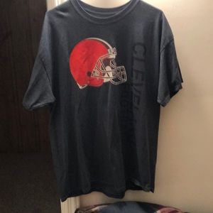 Men’s Cleveland browns shirt
